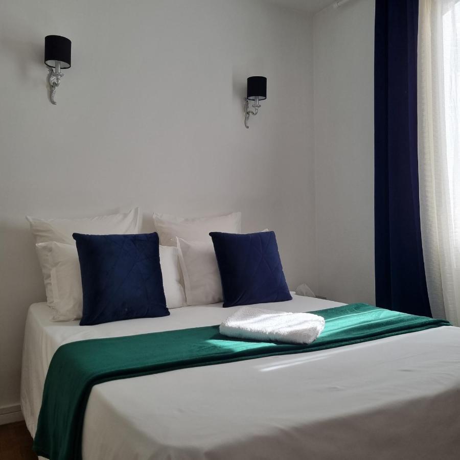 Double Bed Room Homestay Shared Accommodation Paris Dış mekan fotoğraf